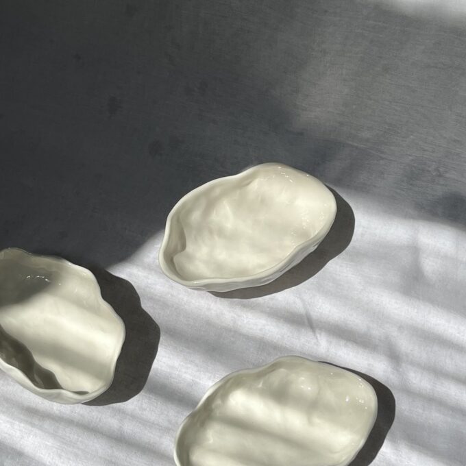 THE OYSTER Ceramic Jewelery Vessel & Incence Burner