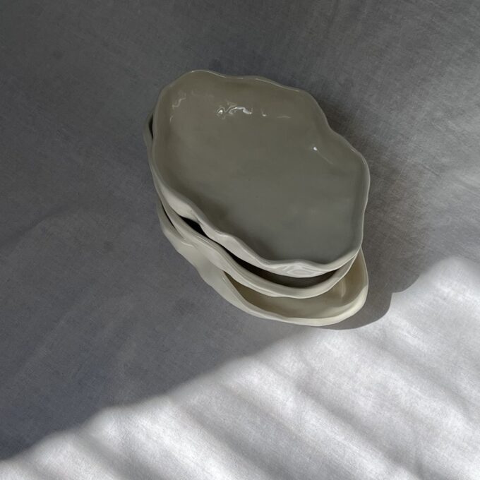 THE OYSTER Ceramic Jewelery Vessel & Incence Burner