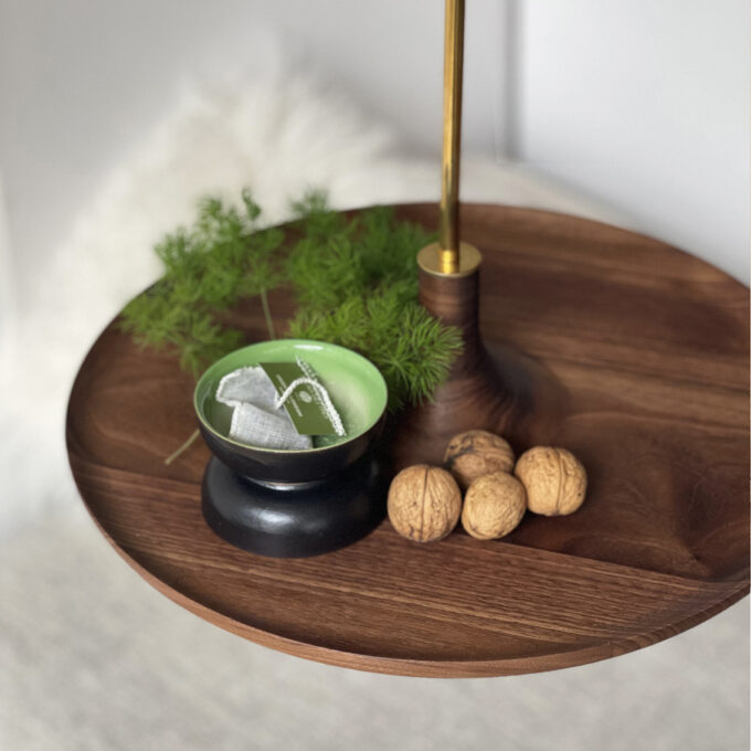 Hanging Table in Walnut