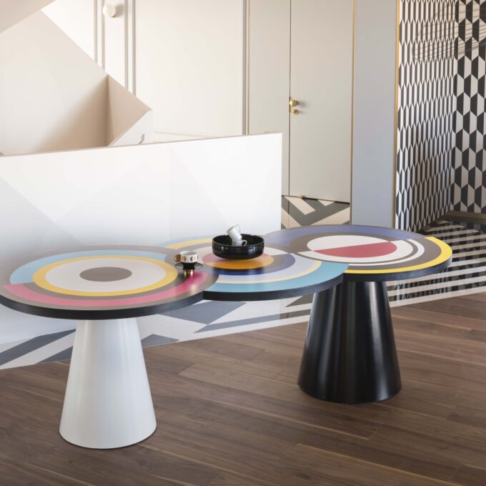 SONIA ET CAETERA Dining Table